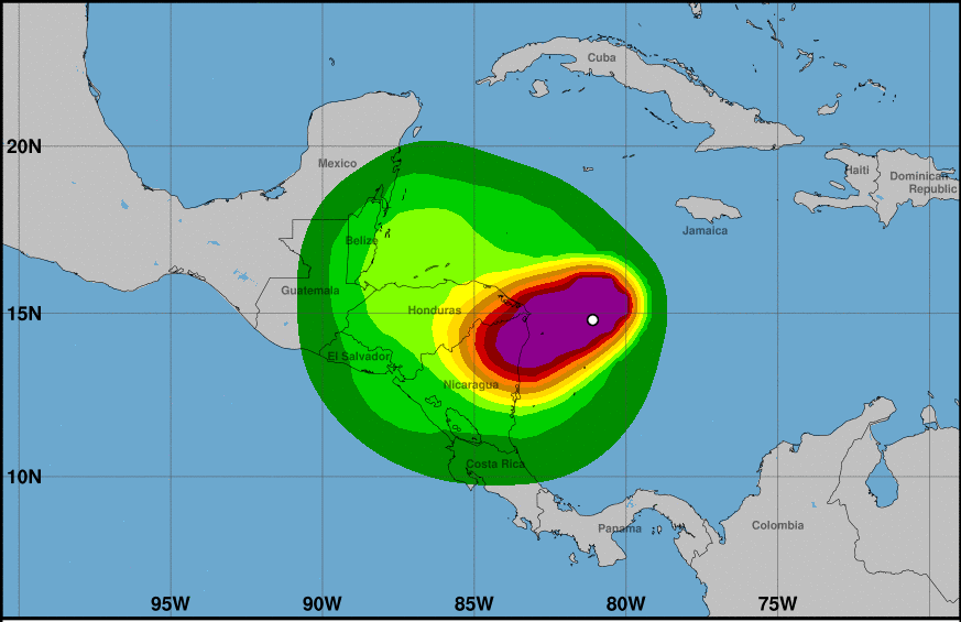Huracán Eta impactaría a Nicaragua este martes en la madrugada