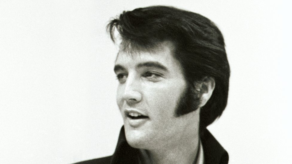 Cuando el Rey del rock Elvis Presley hizo una versión de “Somos novios” de Armando Manzanero