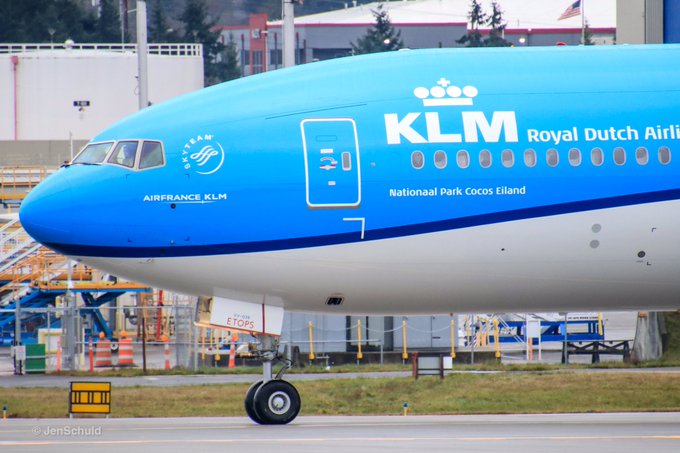 KLM “bautiza” uno de sus aviones con el nombre de Isla del Coco