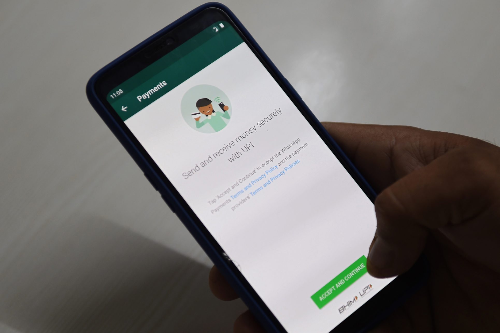 Tras éxodo de usuarios, WhatsApp anuncia que retrasará a mayo cambio de políticas de privacidad