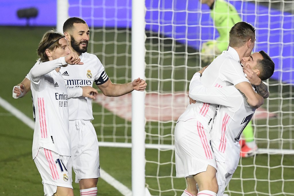 El Real Madrid gana 2-0 al Celta y se pone líder del campeonato