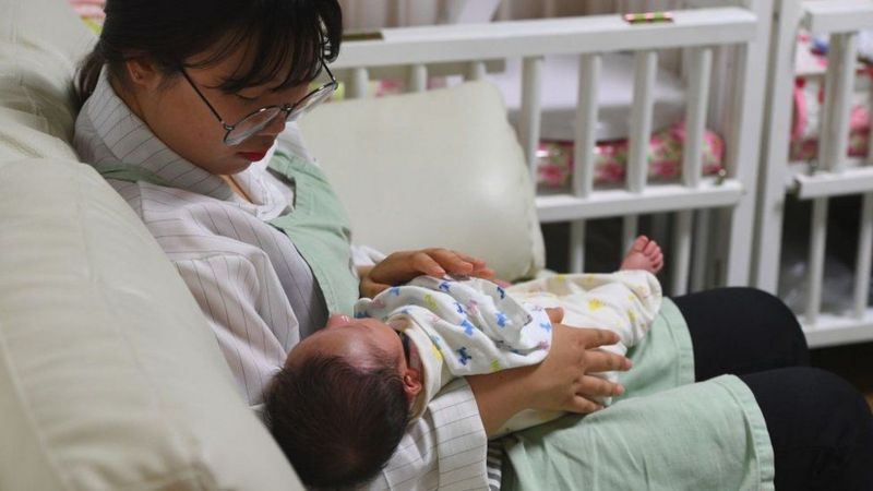 Alarma en Corea del Sur al registrar más muertes que nacimientos