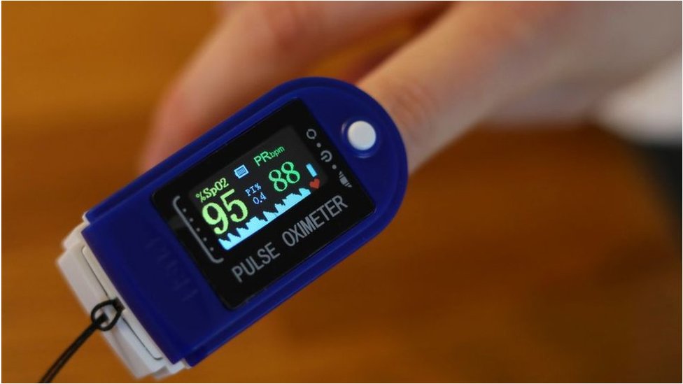 Oxímetro, el aparato de $20 que puede ayudar a salvar vidas en la pandemia de coronavirus