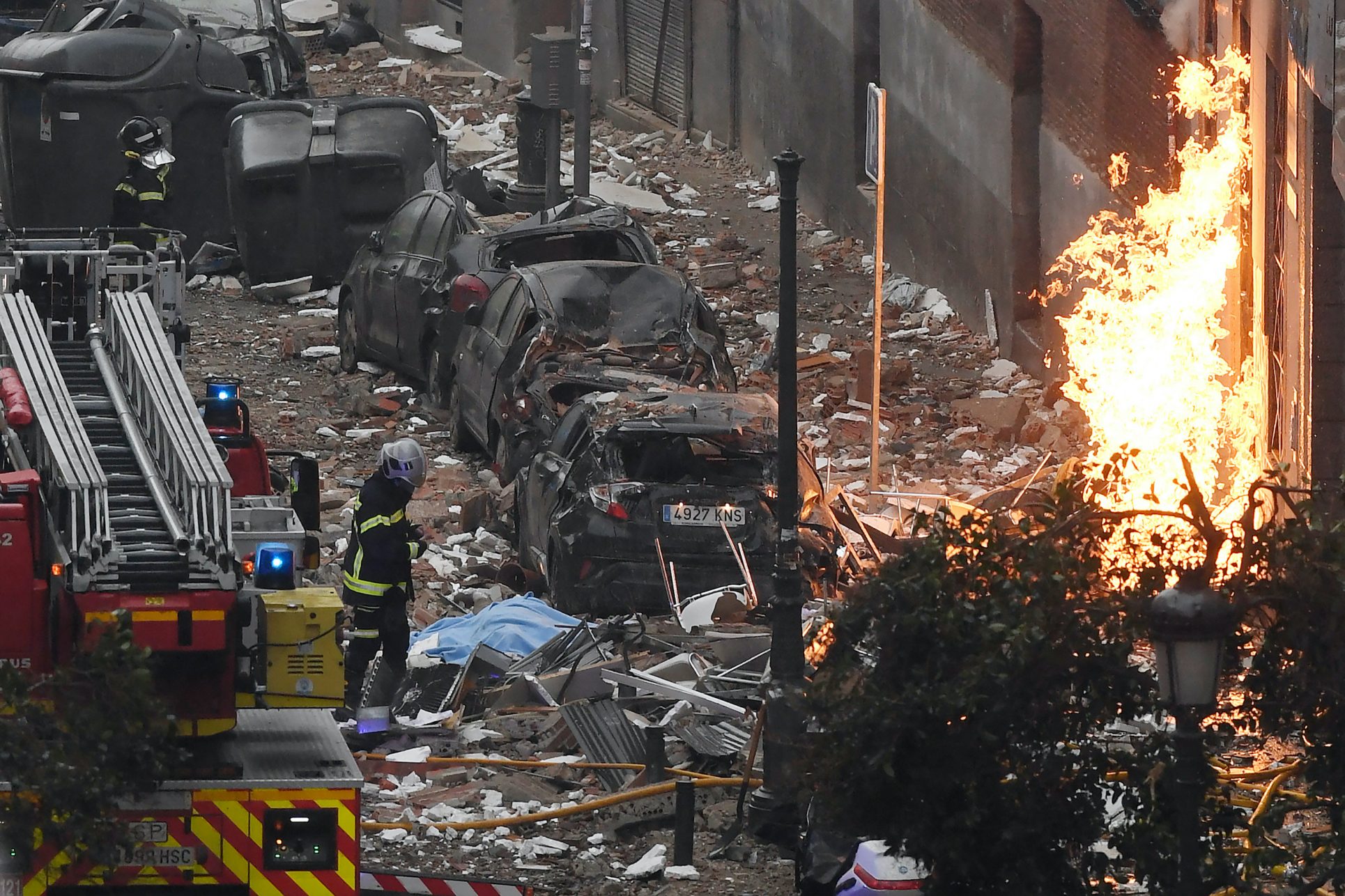Al menos dos fallecidos en una fuerte explosión en un edificio de Madrid