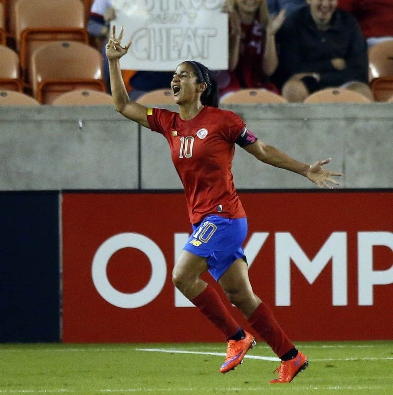 Shirley Cruz: los pasos que faltan para que el profesionalismo llegue al fútbol femenino de Costa Rica
