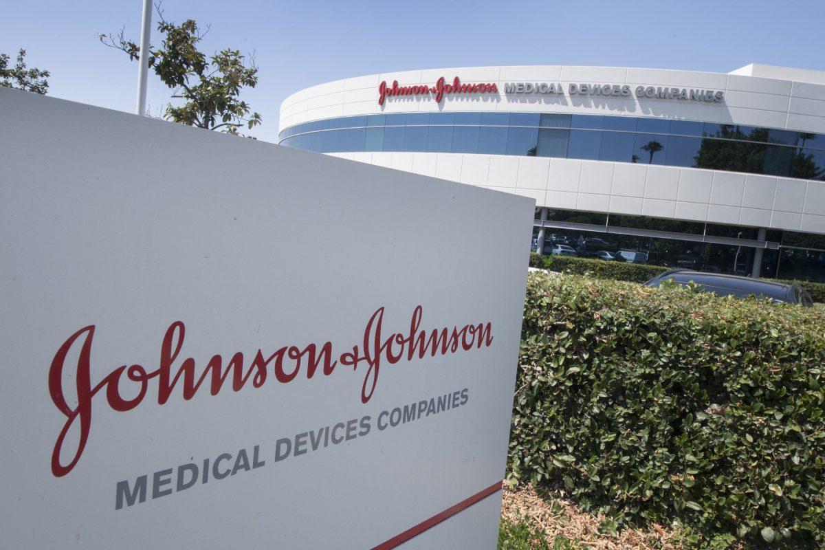 Nueva vacuna de Johnson & Johnson contra el covid llega en momento álgido de la lucha mundial