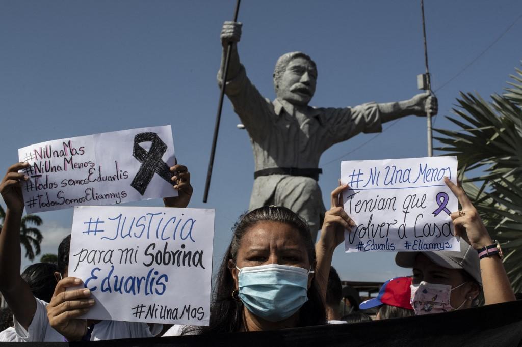 “¡Justicia!”: Clamor ante asesinatos de tres mujeres en Venezuela