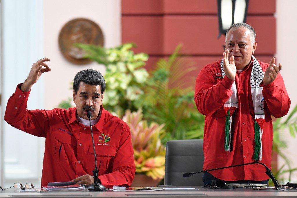 EE.UU. anuncia alivio limitado de las sanciones contra Venezuela