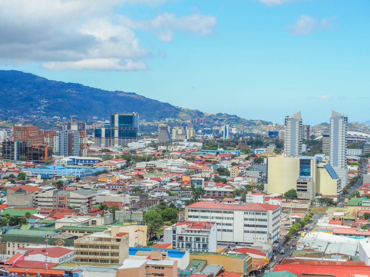Economía de Costa Rica crecerá este año un 2,7%, prevé el Banco Mundial