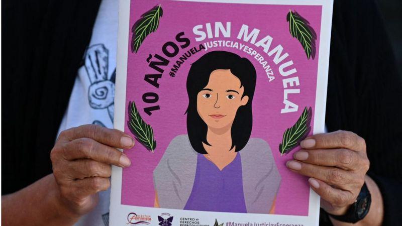 CorteIDH analiza caso de mujer condenada por perder su bebé y que murió en El Salvador atada a una cama