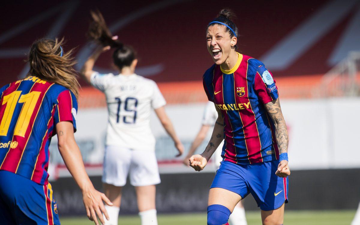 Fútbol femenino español será profesional la próxima temporada
