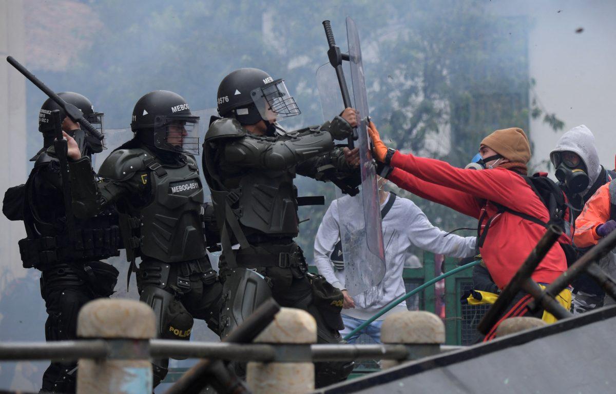 Colombia: Vandalismo en Cali y protestas en el resto del país contra reforma tributaria