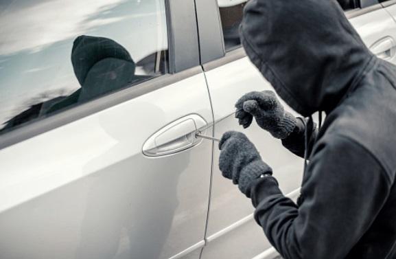 Primer semestre del año tuvo menos asaltos y menos robos de vehículos que en 2020