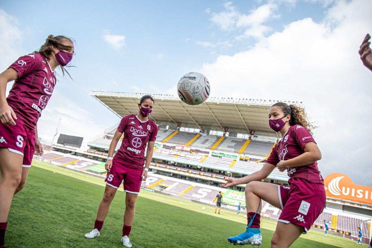 Fútbol femenino: Casos de covid-19 en Saprissa obligan a suspender partido ante Suva Sports