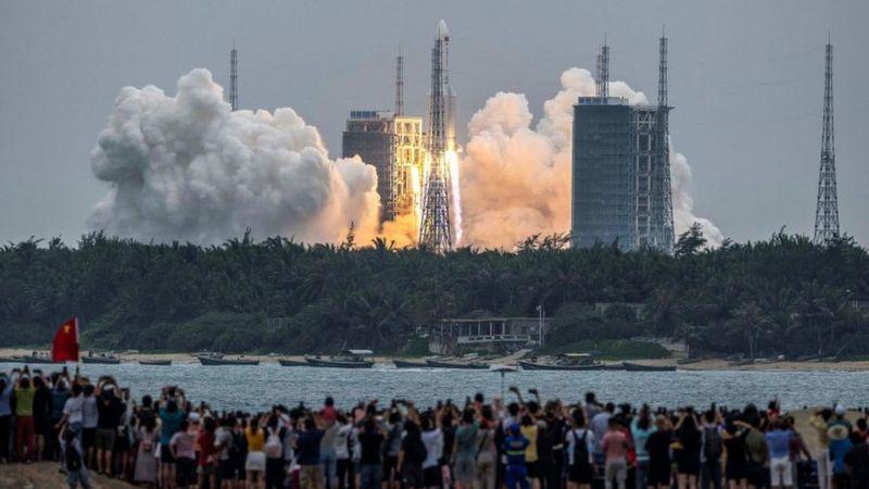 Cohete chino: La dura crítica de la NASA a Pekín por su “irresponsabilidad”
