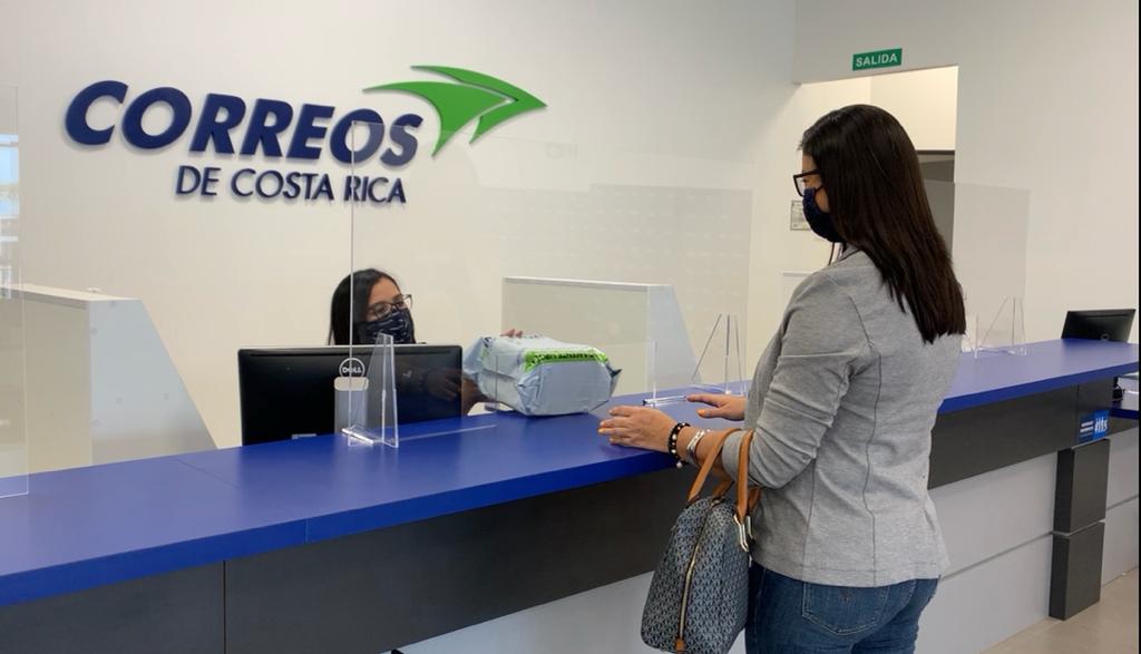 Correos de Costa Rica limita bolsas de seguridad que da a sus clientes para hacer envíos dentro del país