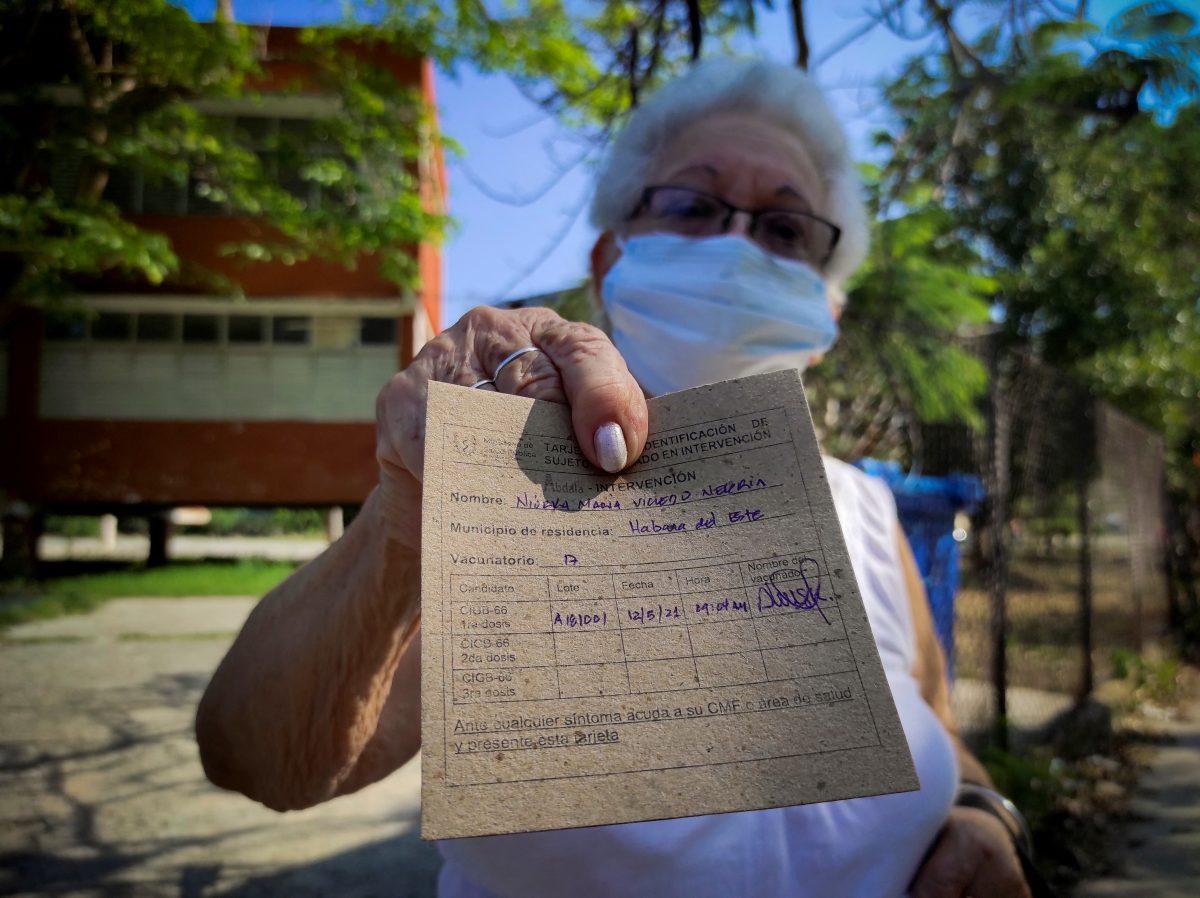 Cuba empieza a inmunizar población con su propia vacuna