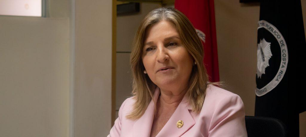 Emilia Navas se jubila y deja la Fiscalía General “con el propósito de no debilitar la función del Ministerio Público”