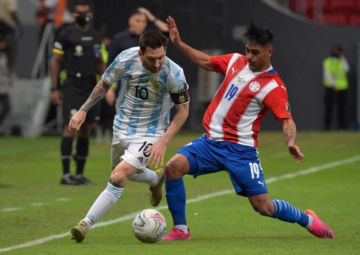 Argentina se impone a Paraguay y avanza en la Copa América