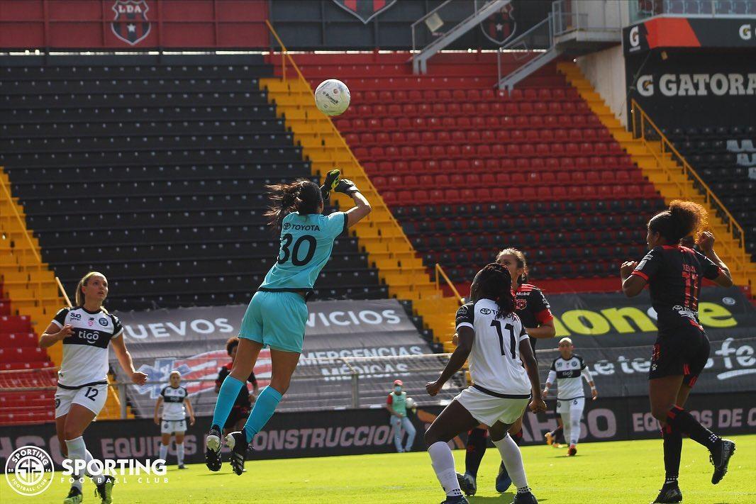 Sporting FC empieza a mover mercado de fichajes en el fútbol femenino