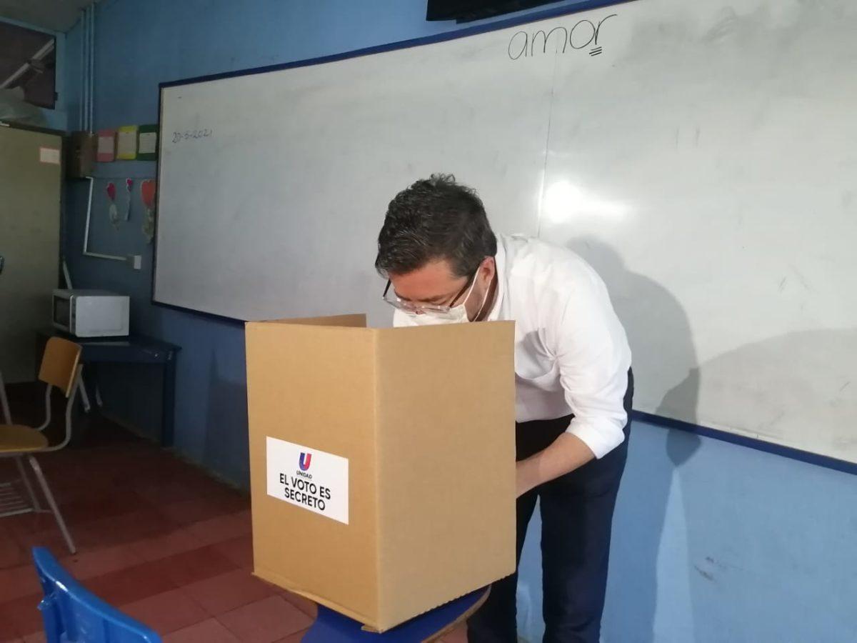 Convención PUSC: Pedro Muñoz emitió voto complacido con su campaña