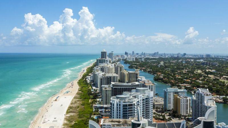 Cómo se construyó Miami Beach en una zona pantanosa (y los riesgos que esto implica)