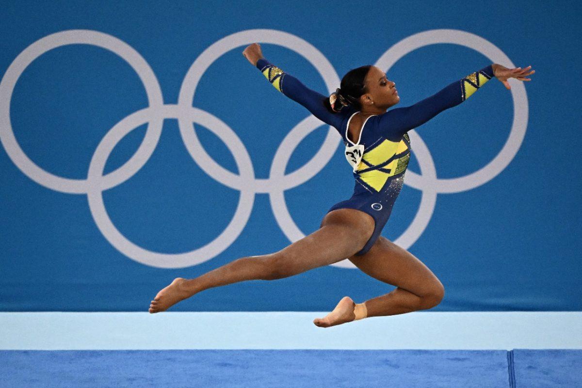 Tokio 2020: Superando obstáculos y lesiones, gimnasta brasileña logra medalla de plata