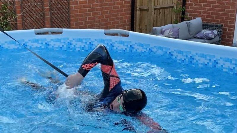 La increíble historia del joven que pasó de entrenar en una piscina de lona a ganar el oro olímpico