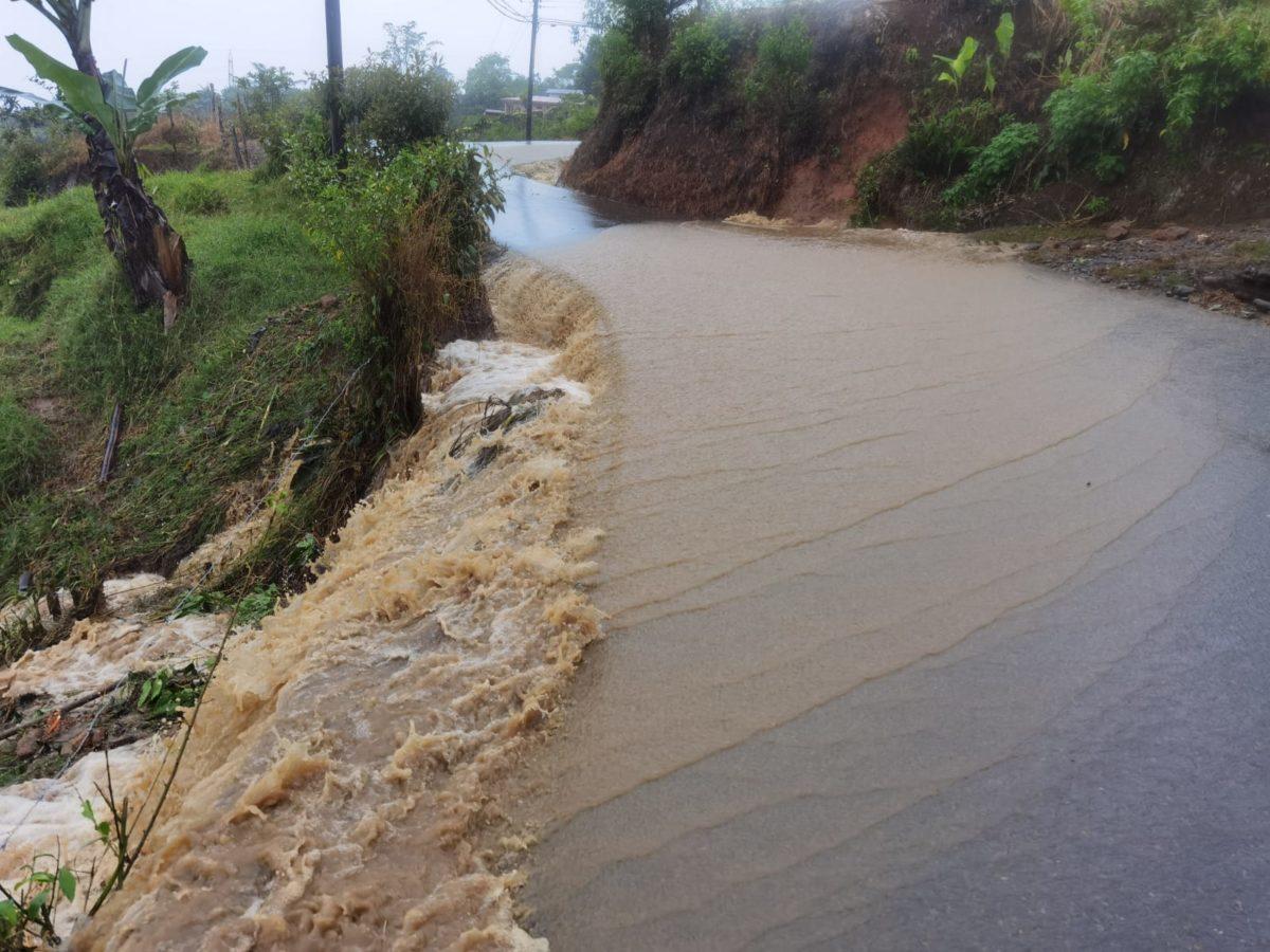 Aguaceros del domingo generaron 29 inundaciones y 9 deslizamientos: intensidad de lluvias seguirá