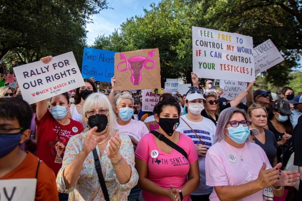 Batalla por el derecho al aborto llegó a las calles de EEUU