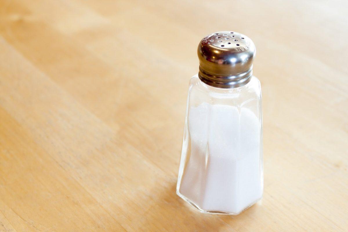 Estados Unidos fija nuevo objetivo de reducción de sal para la industria alimentaria