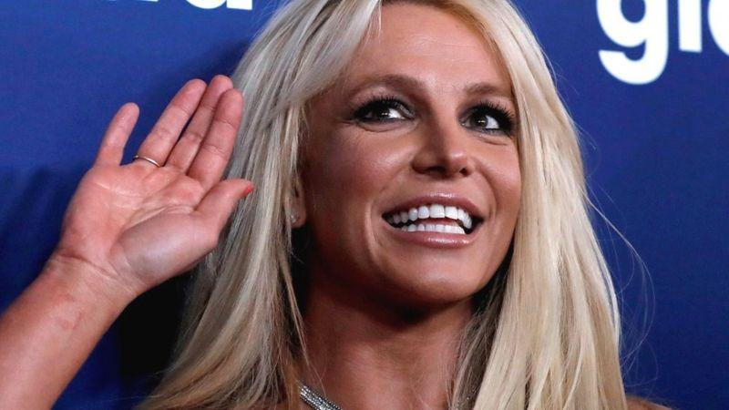 Britney Spears: jueza de Los Ángeles ordena el fin inmediato de la tutela legal paterna sobre la cantante