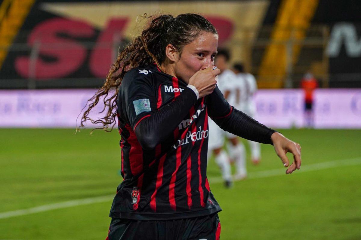 Liga, Liga: Las Leonas se proclaman bicampeonas invictas del fútbol femenino