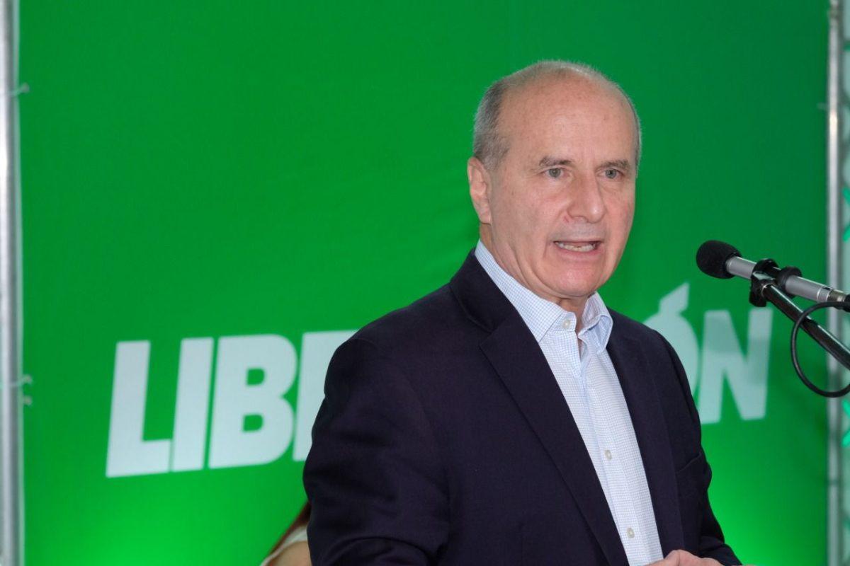 Figueres no piensa cambiar plan ante pérdida de apoyo: “Tenemos una estrategia ganadora”