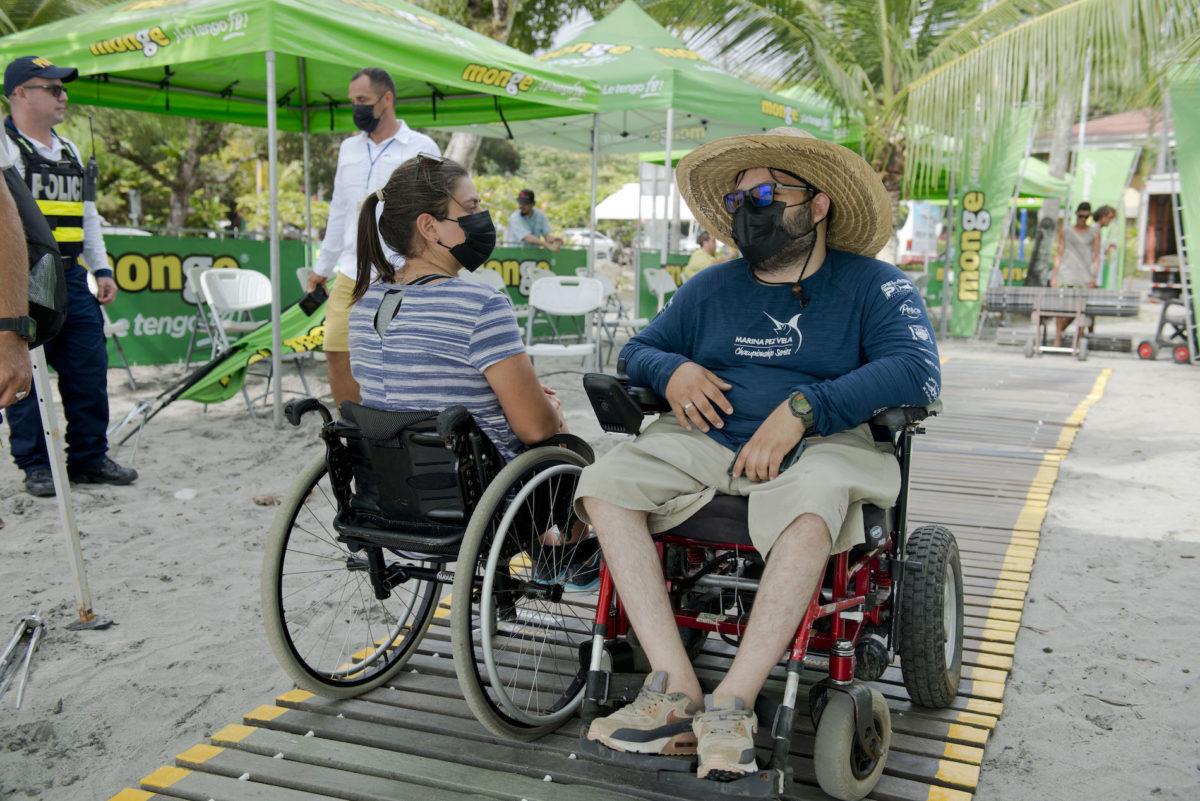 Costa Rica cuenta con más espacios públicos accesibles a personas con discapacidad