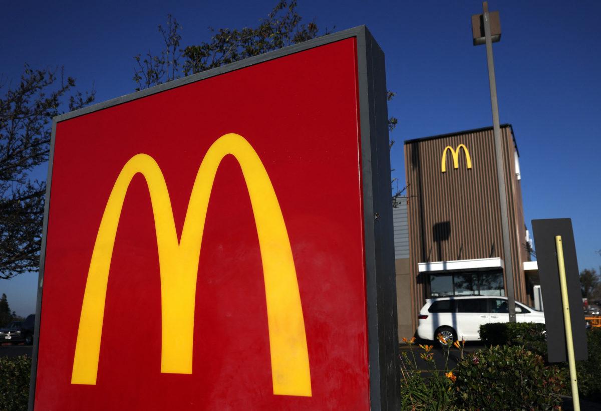 Starbucks, Burger King, KFC y McDonald’s están reclutando personal: estos son los requisitos