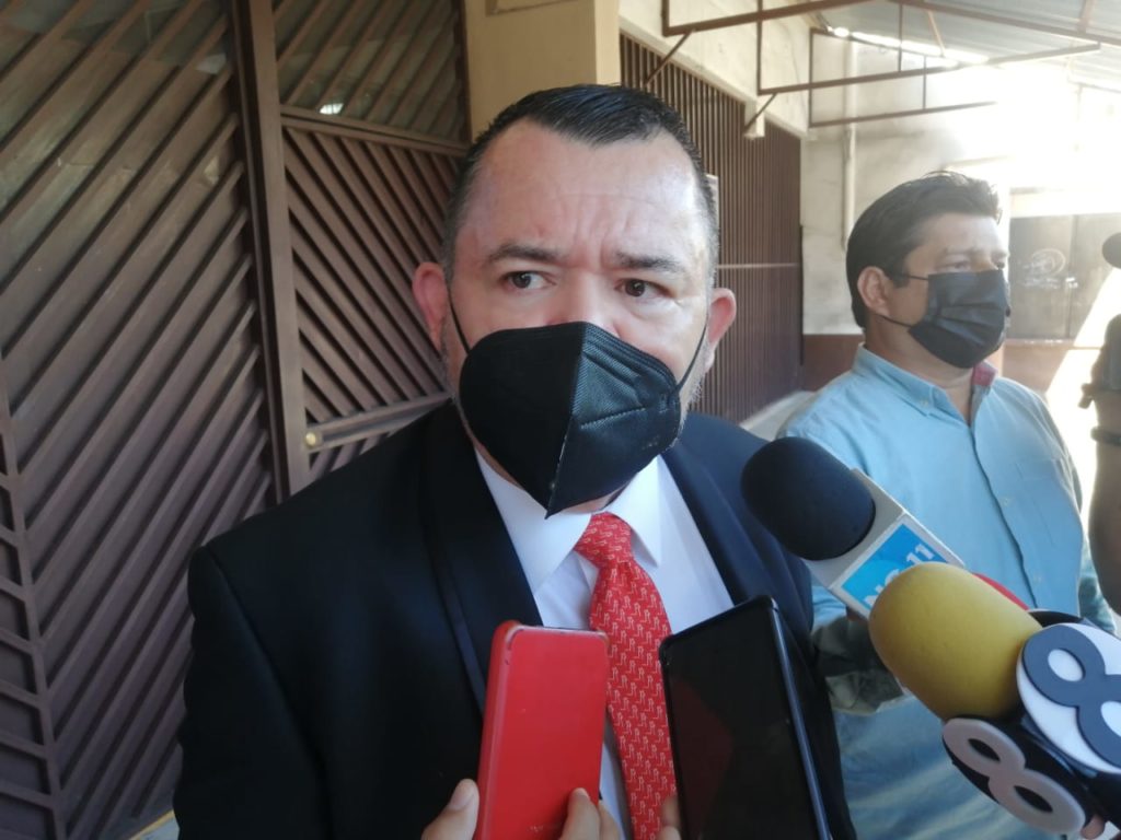 abogado Rafael Rodríguez defensa de Mauricio Víquez