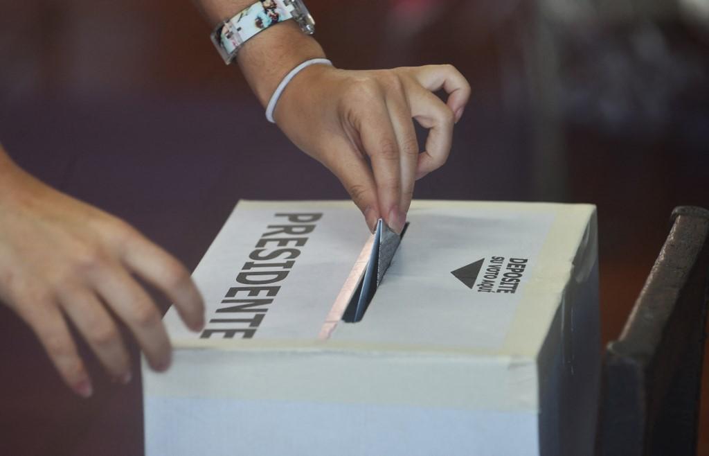 Costa Rica democracia elecciones