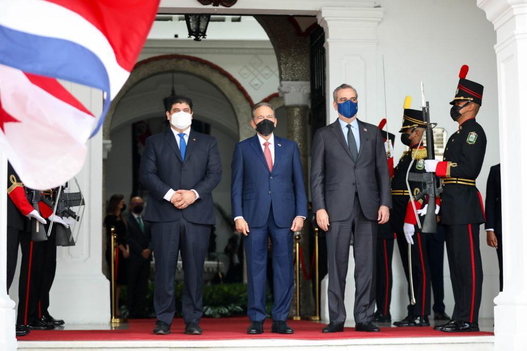 Presidentes de Panamá y República Dominicana y subsecretarios de EE.UU. están en Costa Rica para cumbre