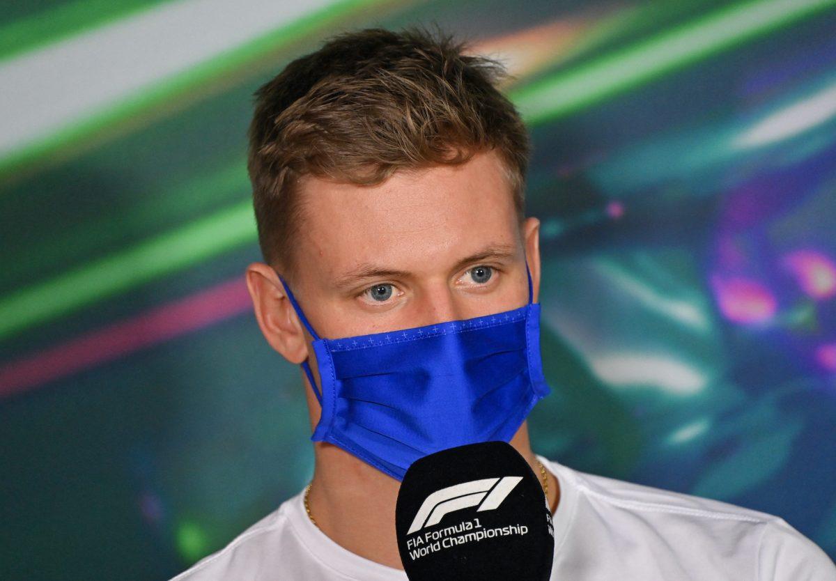 Mick Schumacher sufre violento accidente en la GP de Arabia Saudita