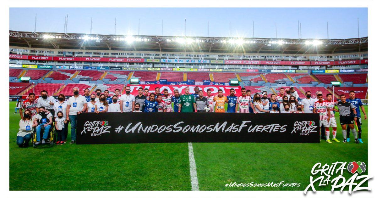 Figuras del fútbol mexicano lanzan llamado por la paz en los estadios