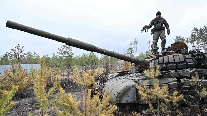 Rusia-Ucrania: ¿por qué el ejército ruso ha perdido tantos tanques de guerra?