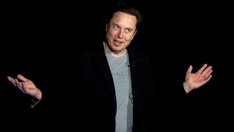 Elon Musk ofrece de manera sorpresiva comprar Twitter por una suma millonaria
