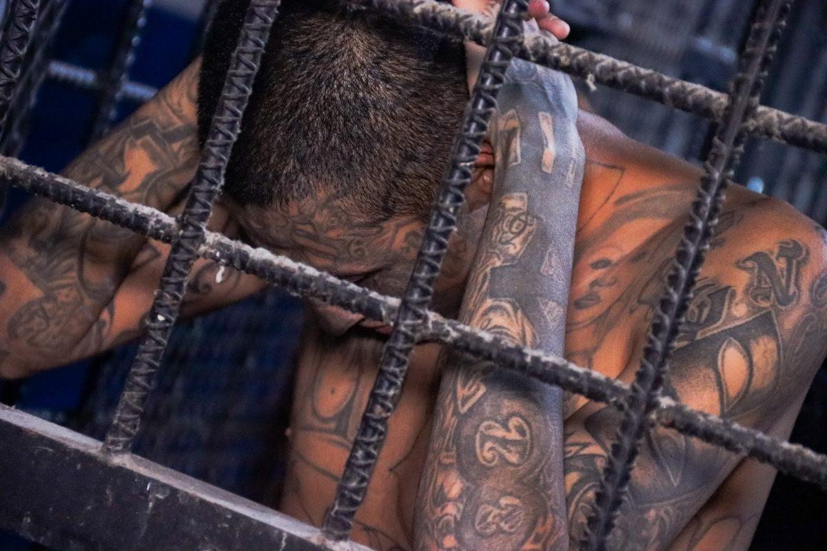 Bukele anuncia la detención de más de 15.000 pandilleros en casi un mes en El Salvador
