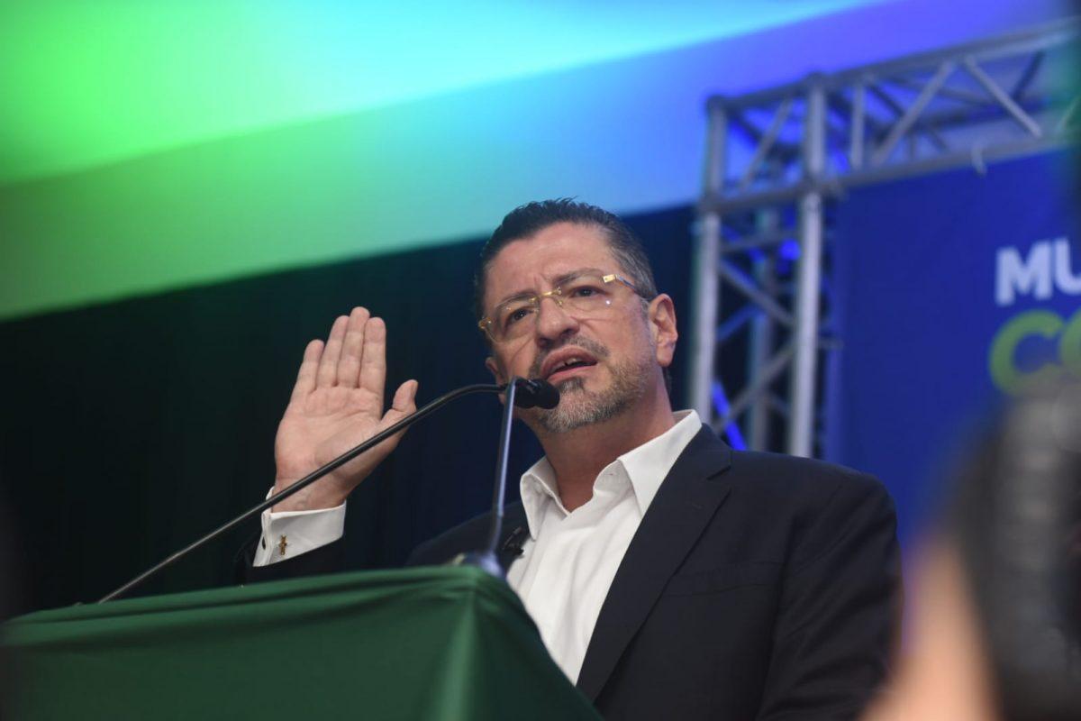 Moody’s: “Prevemos que Chaves enfrentará obstáculos en el Congreso”