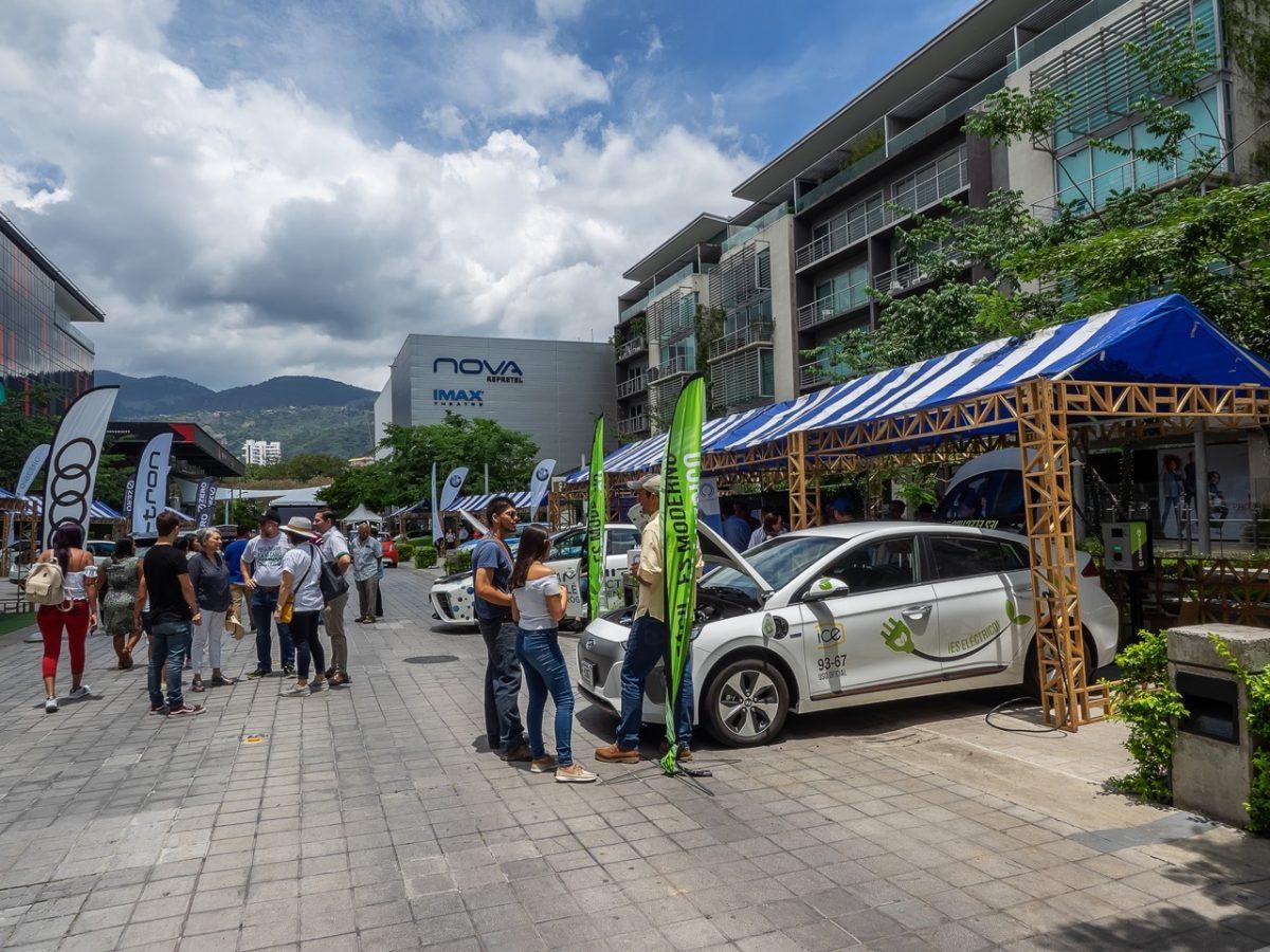 Festival de Movilidad Eléctrica en Avenida Escazú le permite conocer de cerca esta creciente tecnología
