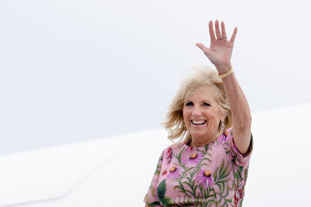 Primera dama de Estados Unidos Jill Biden llegó este sábado a Costa Rica