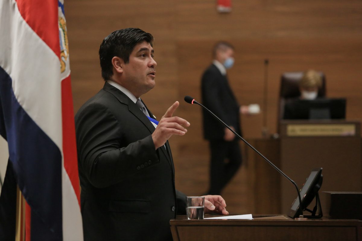Diputados califican a Alvarado de mezquino por no reconocer labor de anterior Asamblea Legislativa