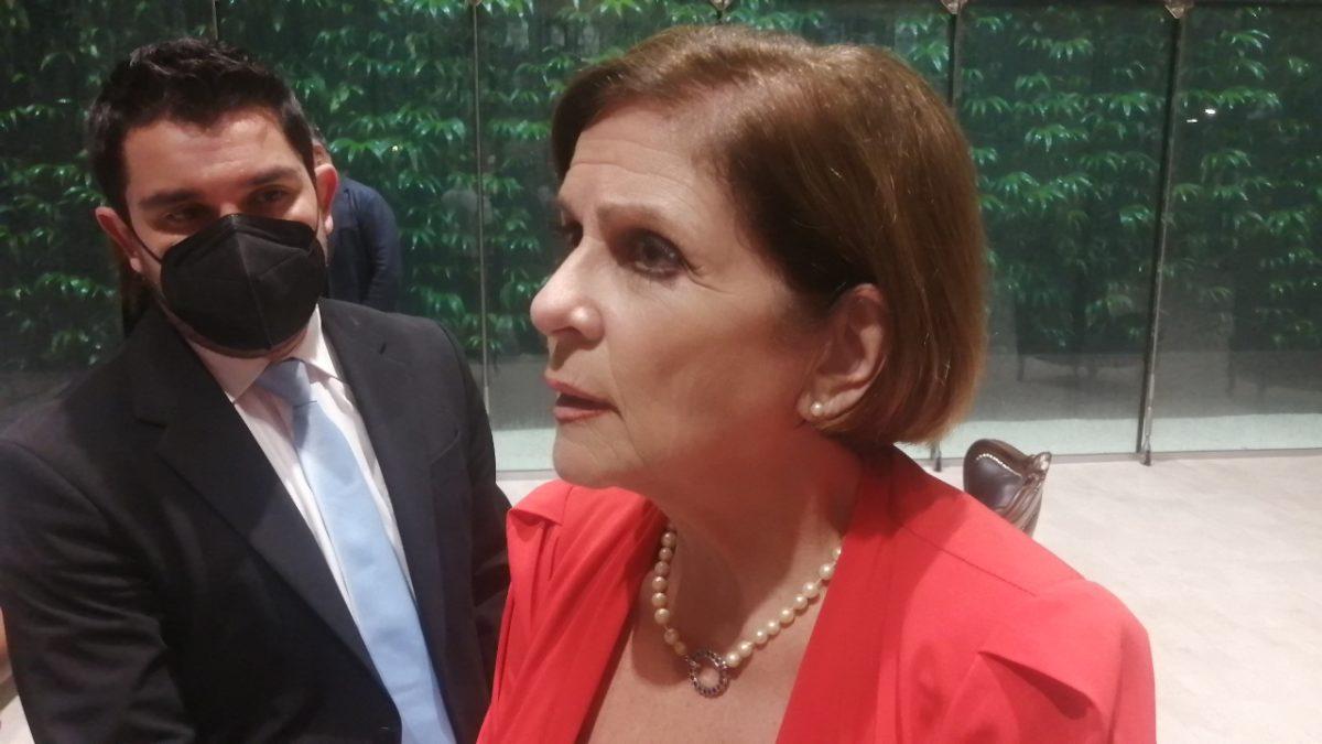 Mientras oposición critica falta de proyectos en la Asamblea, Pilar Cisneros defiende ritmo de trabajo