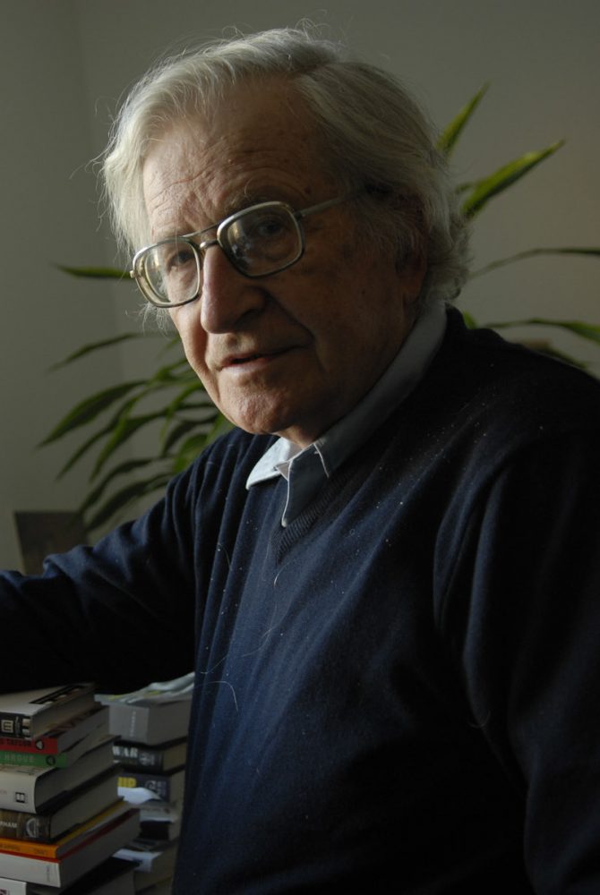Noam Chomsky sobre el anarquismo, el cambio climático y la guerra nuclear